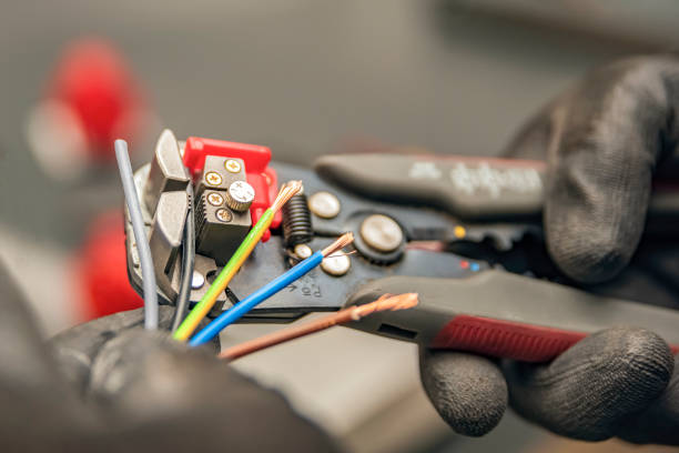 Best Industrial Electrical Services  in Brooklyn, IA